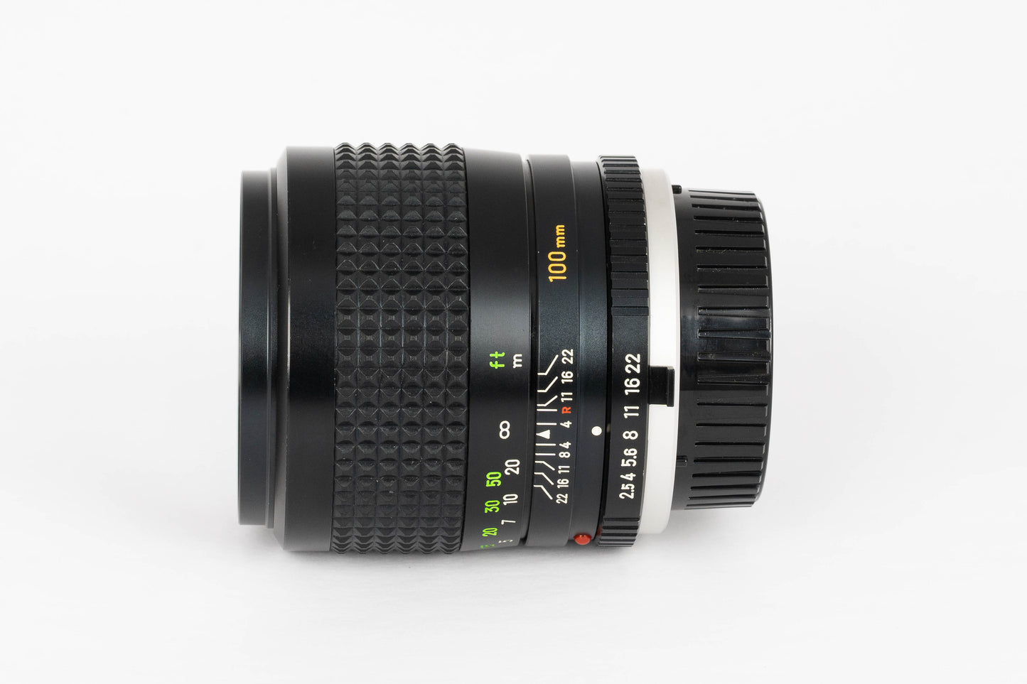 Minolta MC Tele Rokkor 100mm F/2.5 MF Lens