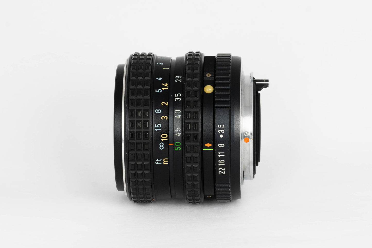 SMC Pentax-M 28-50mm f3.5-4.5 zoom lens for K Mount