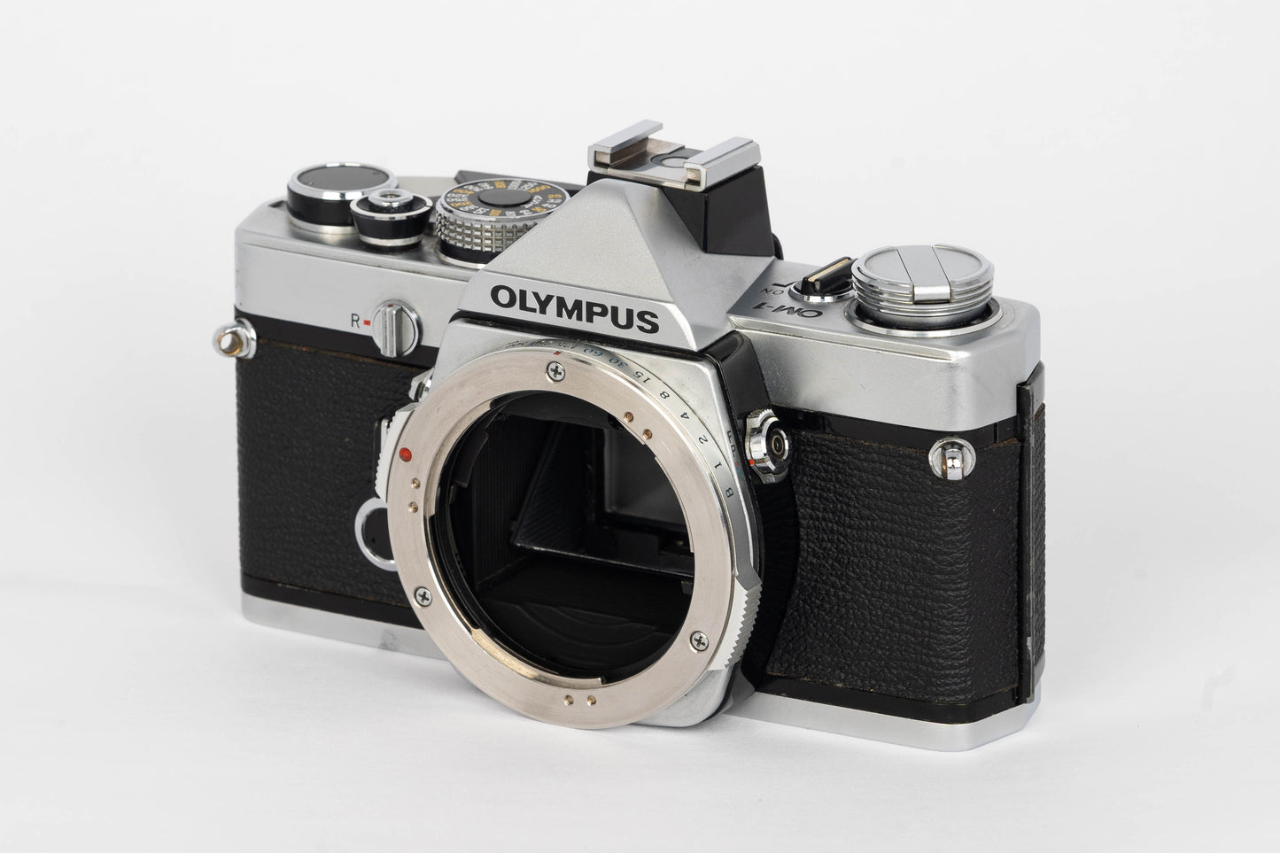 Olympus OM-1 35mm SLR Film Camera Silver Body