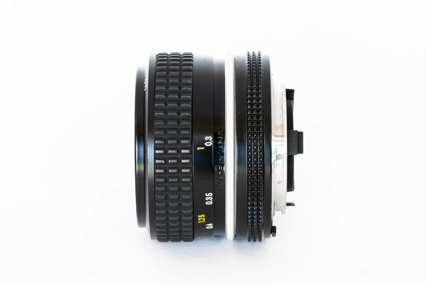 Nikon Ai Nikkor 28mm F/2.8 MF Wide Angle Lens