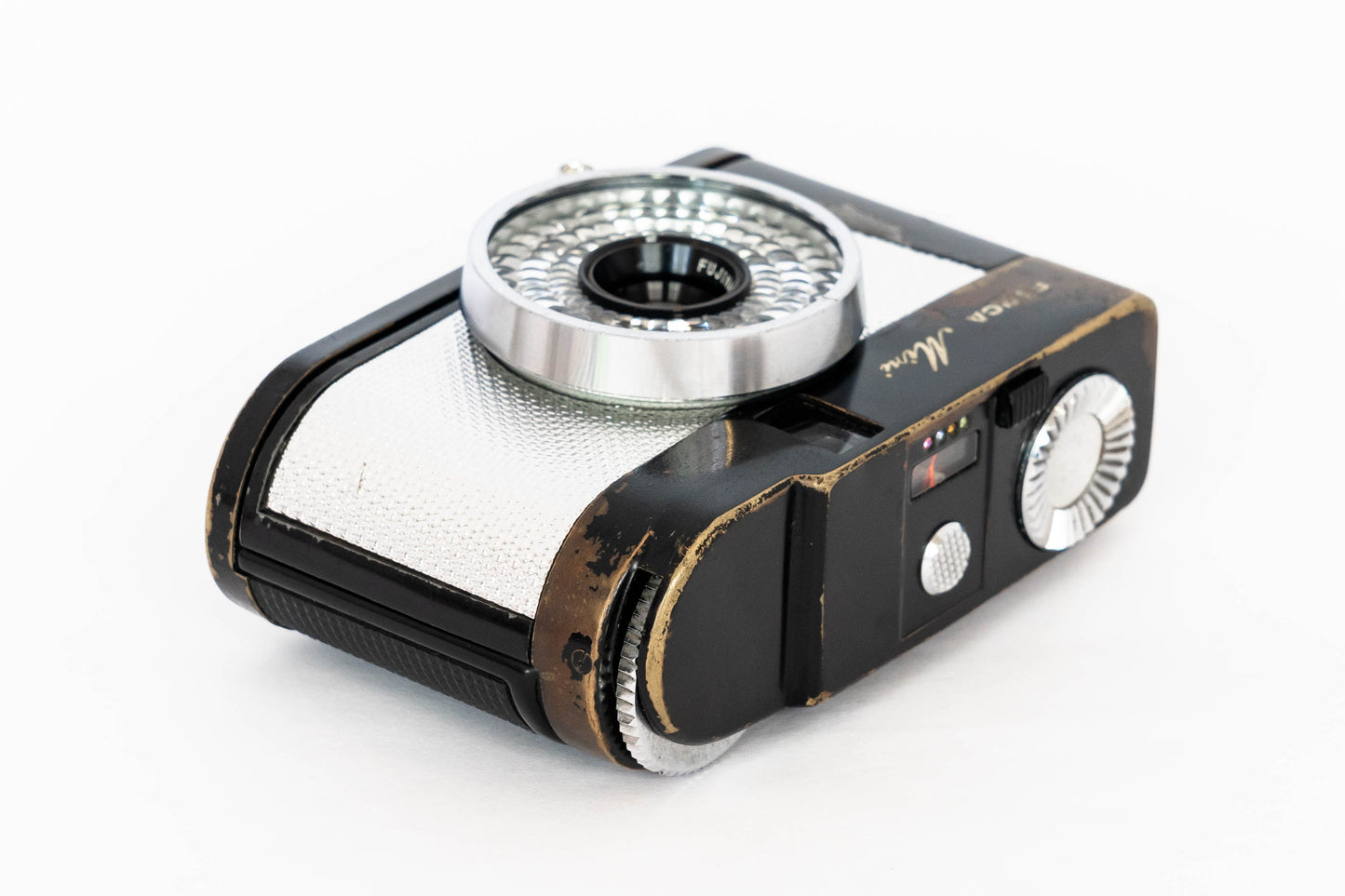 Fujica Mini 35mm Half-frame Camera w/Fujinar-K 25mm f/2.8 Lens