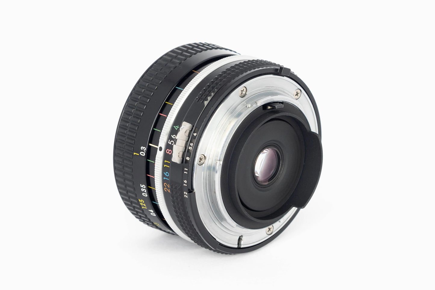 Nikon Ai Nikkor 20mm F/4 Wide Angle MF Lens w/ Hood